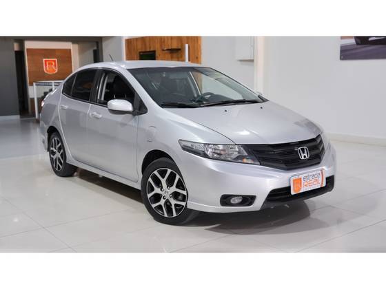 HONDA CITY 1.5 SPORT 16V FLEX 4P MANUAL HONDA CITY 1.5 SPORT 16V FLEX 4P MANUAL